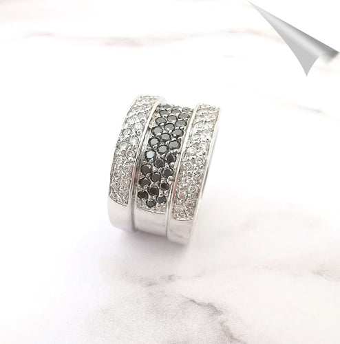 Bague Bague bandeau Diamants Blancs et noirs, Or Gris 58 Facettes AA 1551