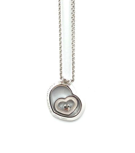 Collier Chopard. Happy Spirit, pendentif or blanc 18K et diamant 58 Facettes