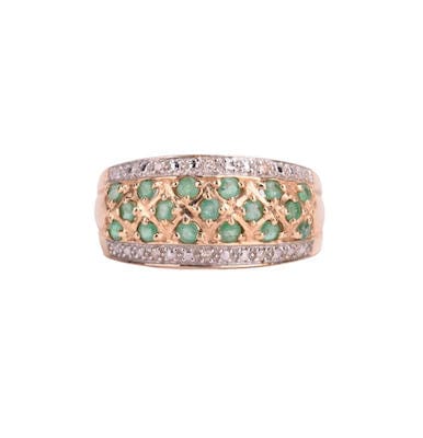 Bague 54 Parure Bague et boucles d’oreilles motif treillis diamants et émeraudes 58 Facettes
