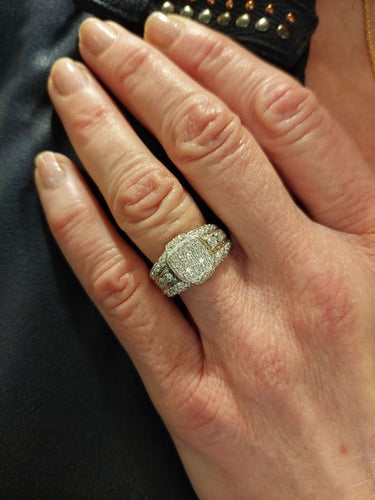 Bague 55 CHEVALIÈRE DIAMANTS 58 Facettes 075741