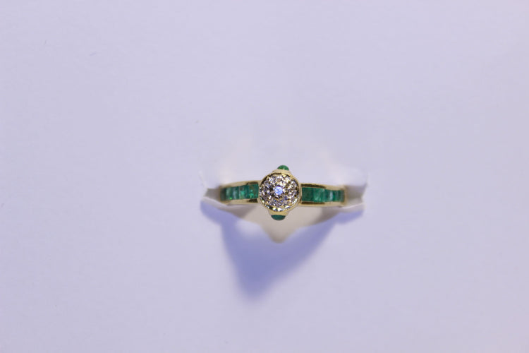 Bague 54 Bague Or Diamants et Emeraudes 58 Facettes