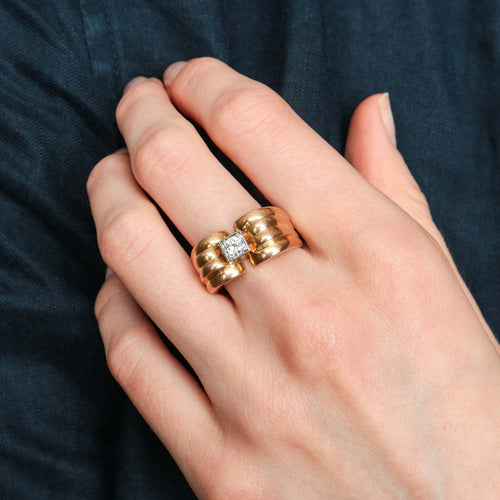 Bague Bague Rétro 1940 or jaune et diamant 58 Facettes 462