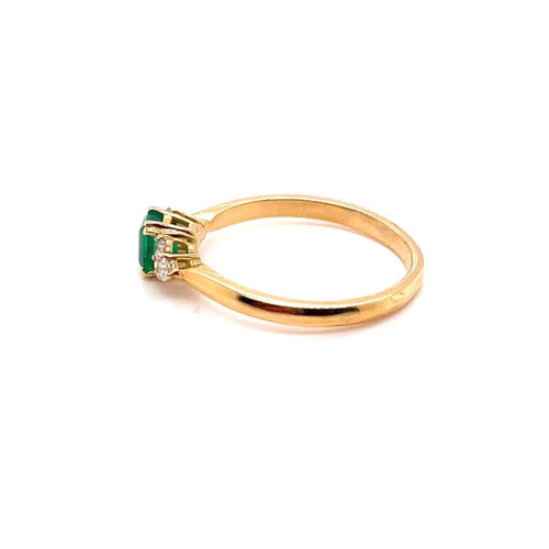Bague 53.5 Bague Emeraude, Diamants, Or Jaune 58 Facettes