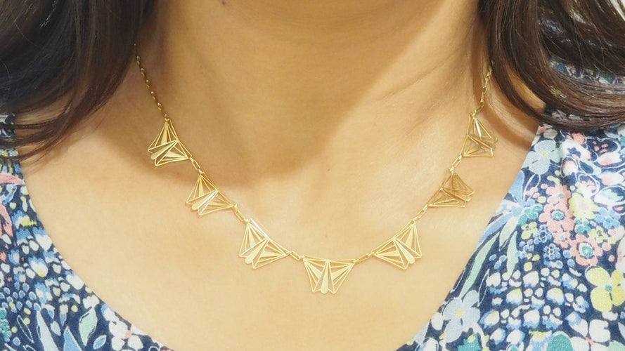 Collier Collier draperie en or jaune 58 Facettes 31488