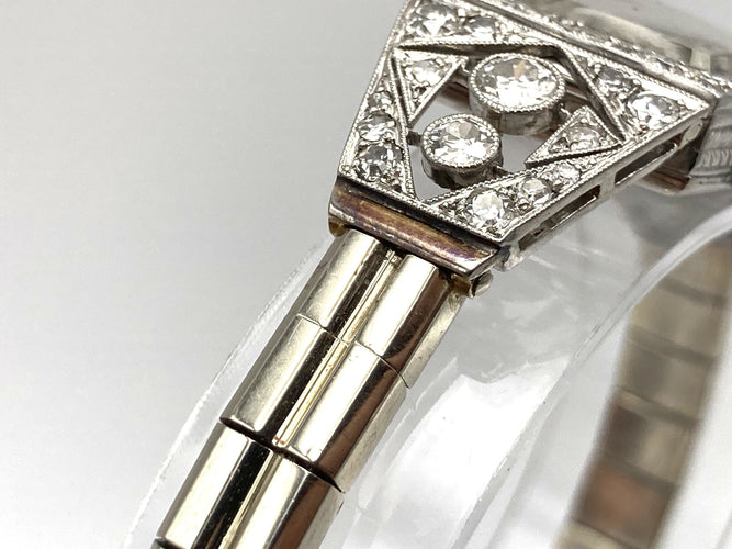 Montre Montre Art Déco platine & or blanc, diamants 2.44 cts 58 Facettes 07/07 - 16