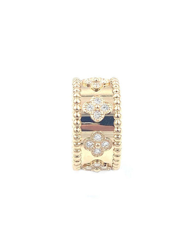 Bague 53 Bague VAN CLEEF & ARPELS Perlée Trèfles diamants 58 Facettes