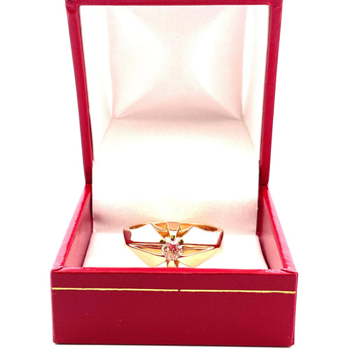 Bague 63 Chevalière homme vintage or jaune et diamant 58 Facettes