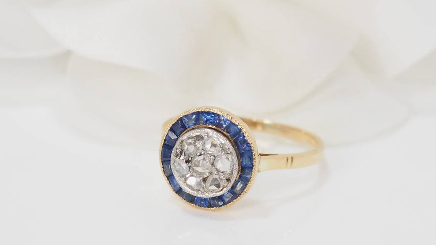 Bague 54 Bague ancienne en or jaune saphirs calibrés et diamants 58 Facettes 32179