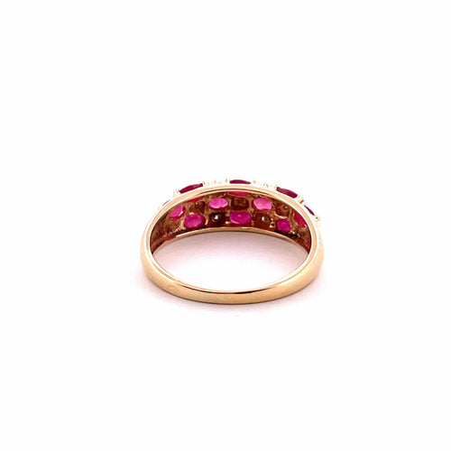 Bague Bague en Or jaune rubis & diamants 58 Facettes