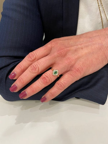 Bague BAGUE MODERNE ÉMERAUDE ET DIAMANTS 58 Facettes 050681