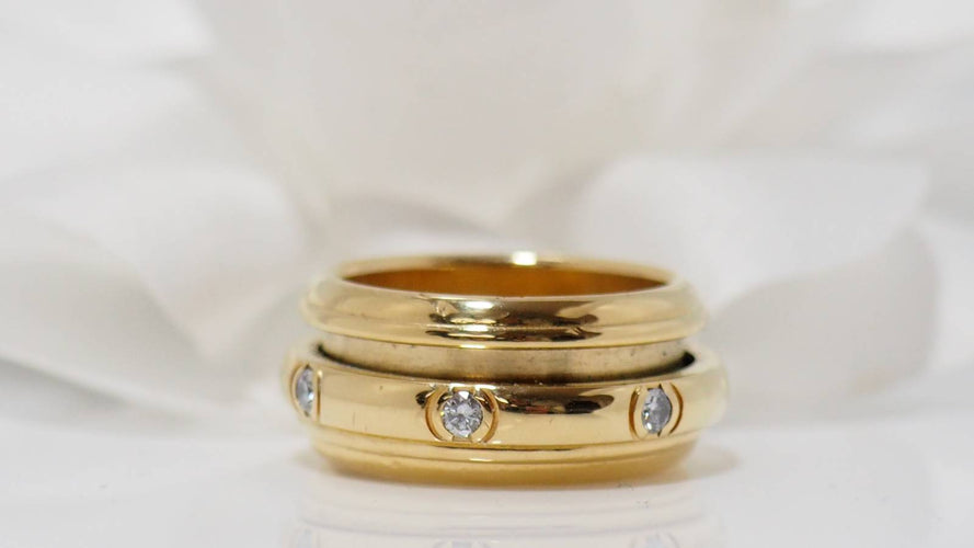 Bague Alliance Piaget Possession Or jaune Diamants 58 Facettes