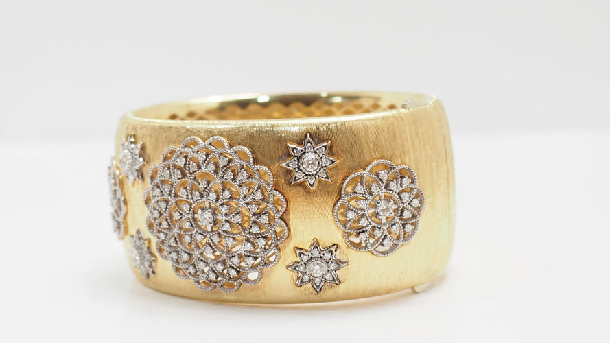 Bracelet 17cm Bracelet manchette or bicolore et diamants 58 Facettes 32265