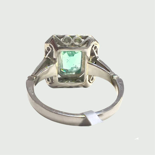 Bague 57 Bague platine de style rétro avec diamants et émeraude centrale 58 Facettes Q950A (912)
