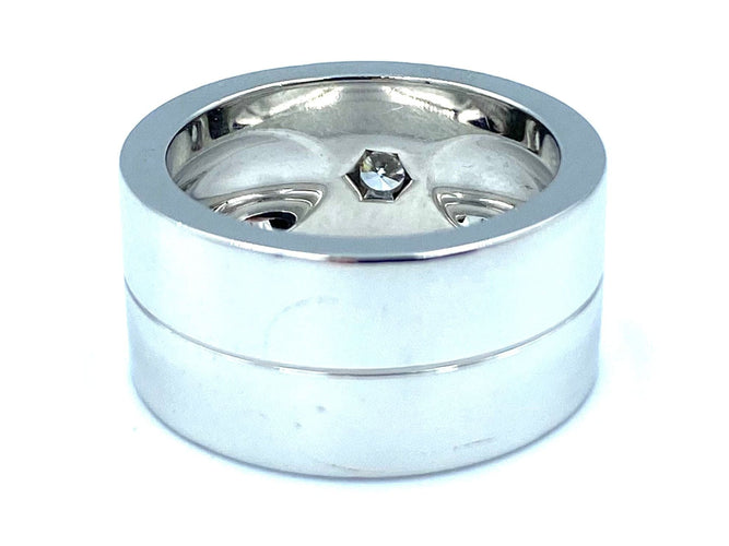 Bague CARTIER. Collection Love, bague or blanc et diamant 58 Facettes