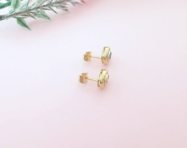 Boucles d'oreilles Boucles d'oreilles puces Saphirs Diamants 58 Facettes AA 1597