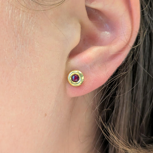 Boucles d'oreilles Boucles d'oreilles or jaune et rubis 58 Facettes 27268