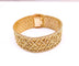 Bracelet Bracelet manchette or jaune Années 60 58 Facettes RA-94