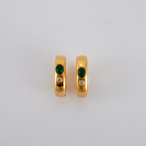 Boucles d'oreilles POIRAY - Créoles Emeraudes Diamants 58 Facettes
