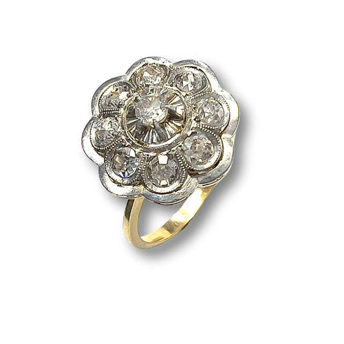 Bague Bague design Art Déco de la période 1930-1935 en or 18 kt avec diamants 58 Facettes Q754A