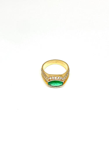 Bague Bague or jaune émeraude ovale et diamants 58 Facettes