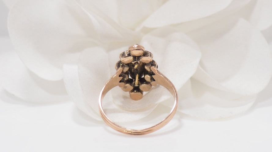 Bague 53 Bague marquise ancienne en or rose et grenats 58 Facettes 32066