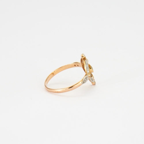 Bague 50 Bague en diamants, perles, pierre verte 58 Facettes