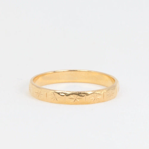 Bague Alliance vintage en or 58 Facettes 550