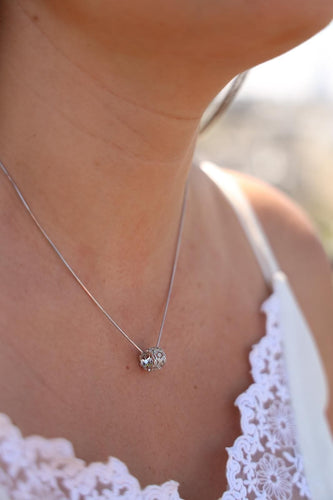 Collier Collier Pendentif Or blanc Diamant 58 Facettes 2303322CN