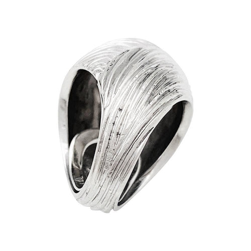 Bague 46 Bague dôme en or, platine et diamants. 58 Facettes 30943