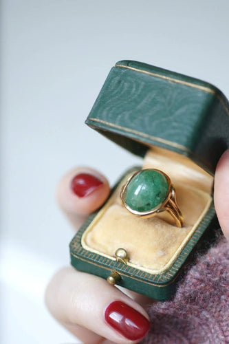 Bague Bague Or jaune cabochon d'Emeraude 58 Facettes