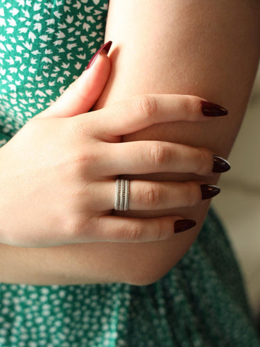 Bague 48 Mauboussin Bague Alliance Premier jour Or blanc 58 Facettes 2433799CN