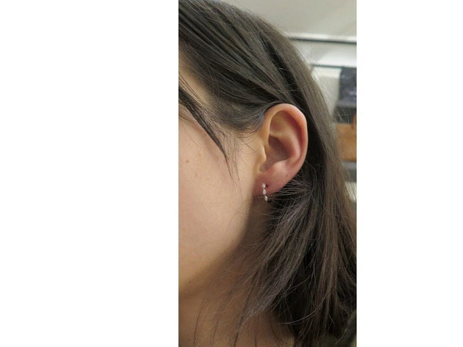 Boucles d'oreilles boucles d'oreilles DJULA creoles en or blanc 18k et diamants 58 Facettes 254315
