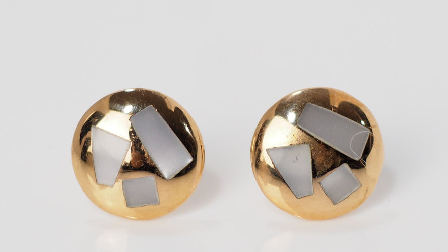 Boucles d'oreilles Boucles d'oreilles Clozeau en or jaune et nacres 58 Facettes