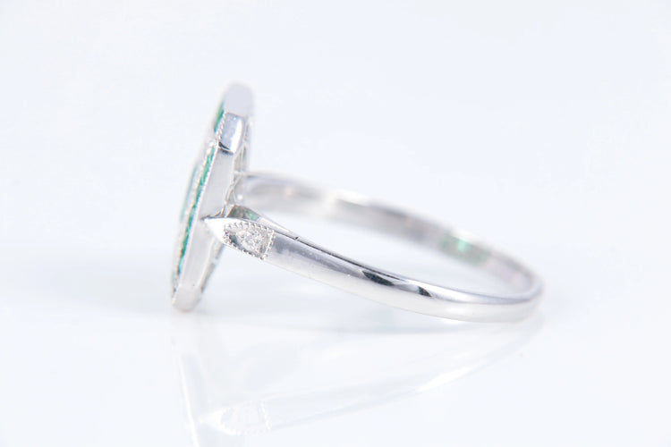 Bague Bague style Art Déco Emeraudes Diamants 58 Facettes 1