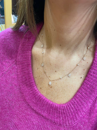 Collier Collier en or rose et motifs en diamant 58 Facettes
