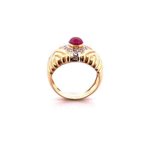 Bague Bague vintage en or jaune, rubis cabochon et diamants 58 Facettes