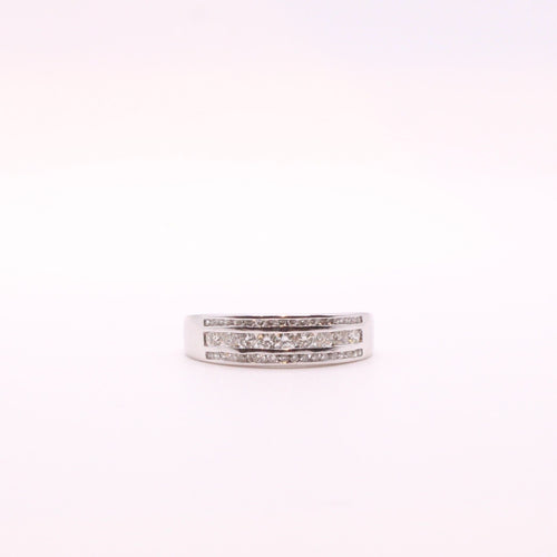 Bague Bague 3 rangs Or blanc Diamants 58 Facettes