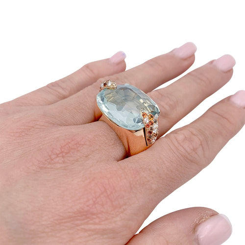 Bague 54 Bague Pomellato, "Pin Up", or rose, prasiolite, diamants, grenats. 58 Facettes 32559