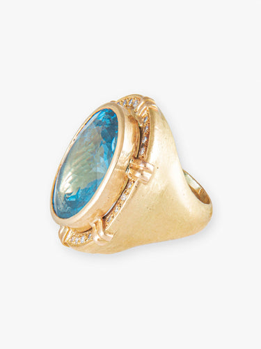 Bague 49 Importante Bague Chevalière, Topaze Bleue & Diamants, Or Jaune 58 Facettes