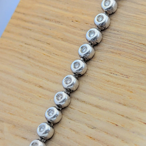 Bracelet Bracelet en or blanc et diamants 58 Facettes 16001
