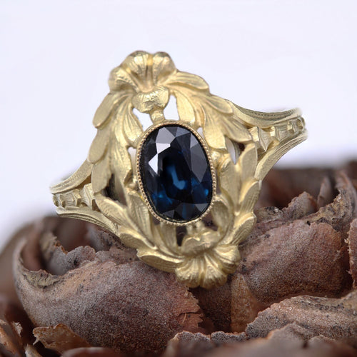 Bague 53 Bague Art Nouveau or jaune mat et saphir 58 Facettes 23-331