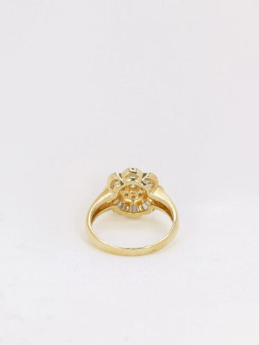 Bague 54 Bague vintage fleur en or et diamants baguette 58 Facettes J140