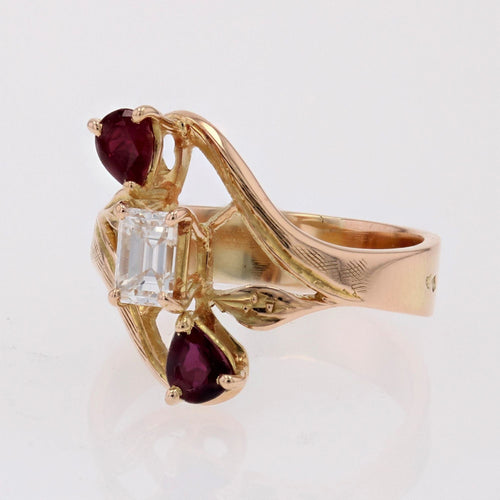 Bague 56 Bague diamant taille baguette et rubis taillés en poire 58 Facettes 22-565