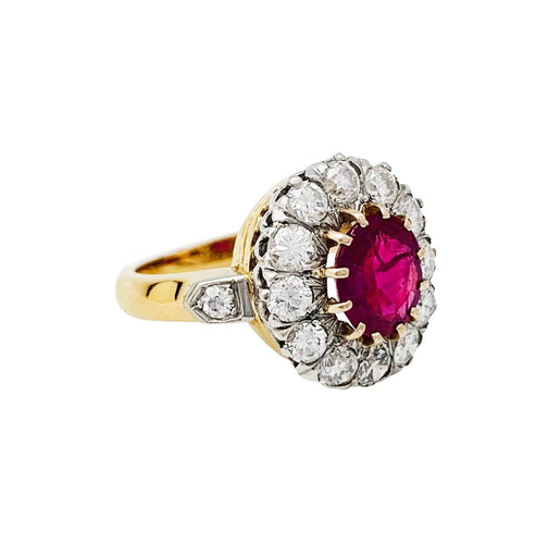 Bague 49 Bague Pompadour or jaune et platine, rubis Birman, diamants. 58 Facettes 30770