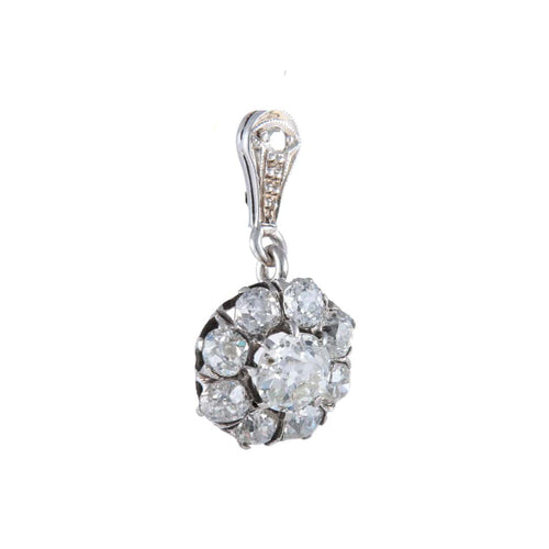 Boucles d'oreilles BOUCLES D'OREILLES "FLEUR" OR & DIAMANTS 58 Facettes BO/220124