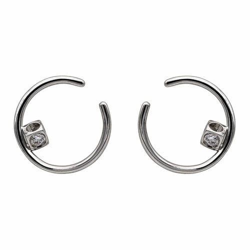 Boucles d'oreilles Dinh Van Boucles d'oreilles Créoles Le Cube Diamant Or blanc Diamant 58 Facettes 2865689RV