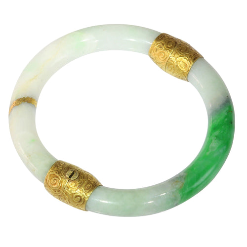 Bracelet Jade vintage avec raccords en or 18 carats : les chroniques silencieuses d'un bracelet victorien 58 Facettes 19254-0157