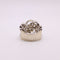 Bague 60 Bague or blanc arabesques diamants 58 Facettes
