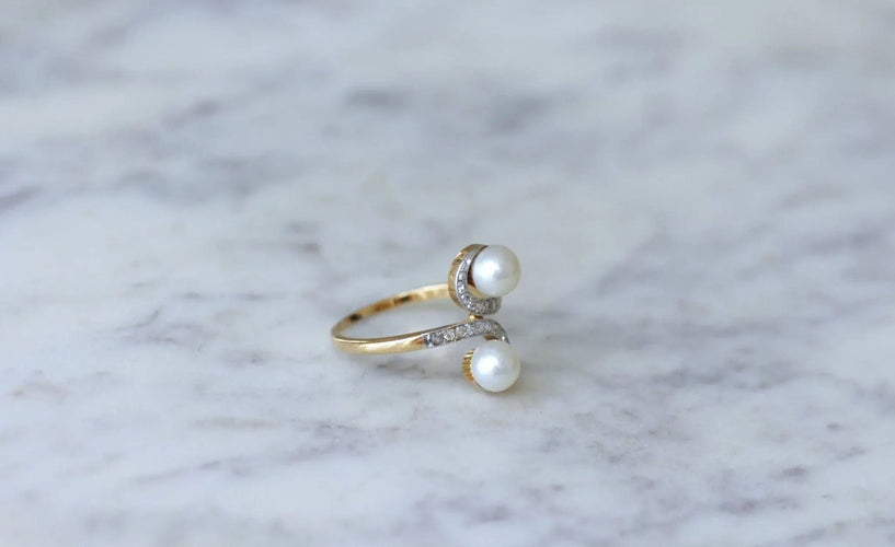 Bague Bague Toi et Moi perles et diamants 58 Facettes