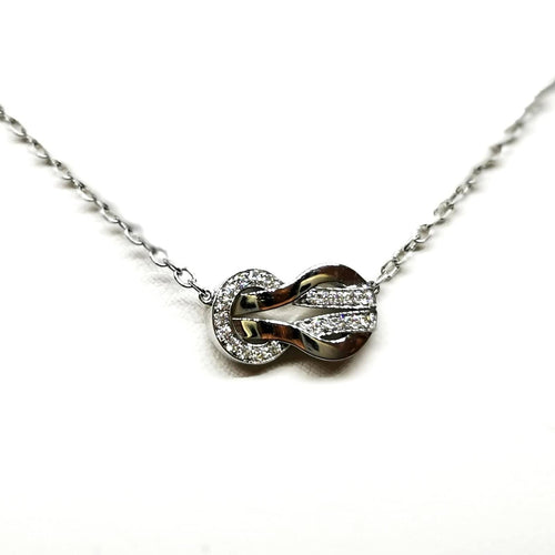 Collier Fred Collier Pendentif Chance infinie Or blanc Diamant 58 Facettes 1875651CN